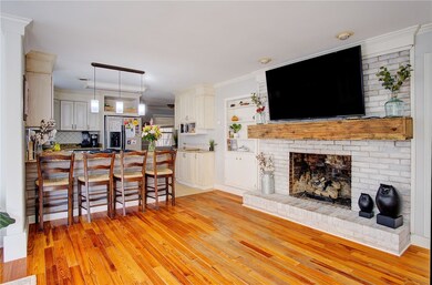 211 Lakeside Dr, Walhalla, SC 29691 - photo 7