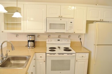 15924 Laurel Oak Cir unit 5, Delray Beach, FL 33484 - photo 7