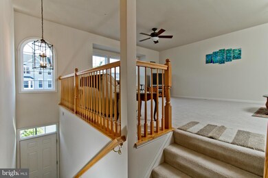 10318 Lantern Ln, Hagerstown, MD 21740 - photo 3