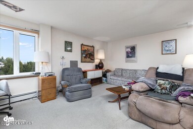 05-Living Room-DW-4528-Edit