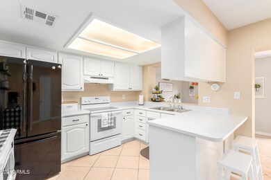 621 E Garnet Ave, Mesa, AZ 85204 - photo 7