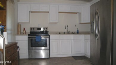 3812 W Wier Ave 004