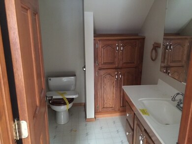 220 S Van Buren St, Batavia, IL 60510 - photo 5