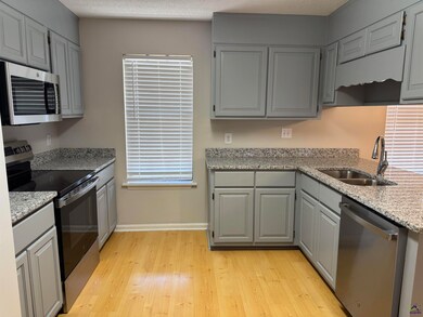 408 Sunshine Way, Warner Robins, GA 31093 - photo 6