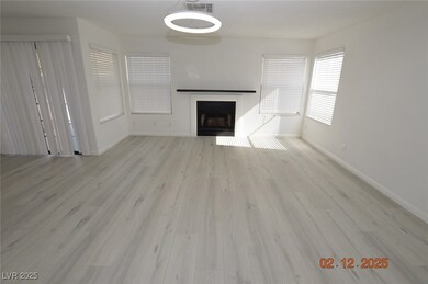 2836 Swallow Point Cir, Las Vegas, NV 89117 - photo 4