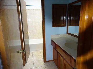 1743 Lomaland Dr unit 1, El Paso, TX 79935 - photo 7