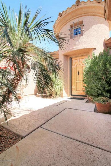 004 Courtyard