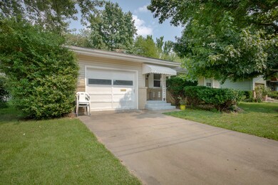 Albers_508SForestCt-19