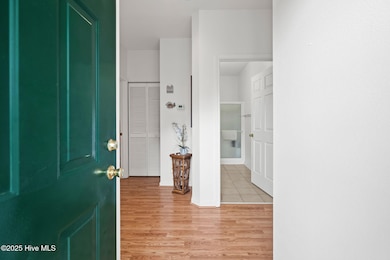 12-web-or-mls-886 Great Egret Cir SW Uni