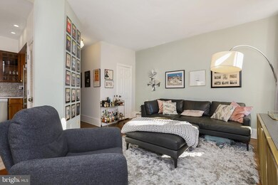 1875 California St NW unit 4, Washington, DC 20009 - photo 3