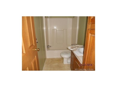 1500 Edgewood Dr, Jeffersonville, IN 47130 - photo 5