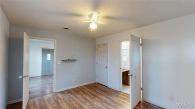 519 Ward St, Greenville, IL 62246 - photo 7