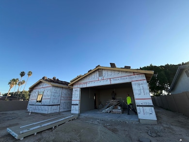 1603 S 43rd Dr, Yuma, AZ 85364 - photo 2