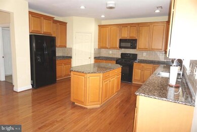 202 Coolidge Ln, Downingtown, PA 19335 - photo 4