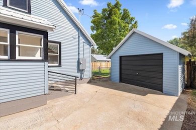 914 W 3rd St, Weiser, ID 83672 - photo 6