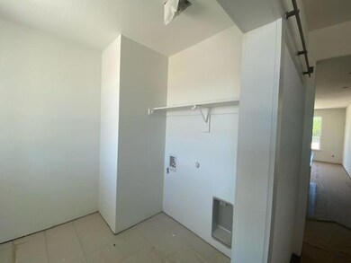 1097 Flagstone Dr, Weatherford, TX 76085 - photo 4