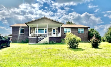 132 Eric Dr unit 132, Summersville, WV 26651 - photo 2