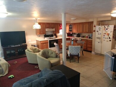 620 East St unit 1, West Bridgewater, MA 02379 - photo 4