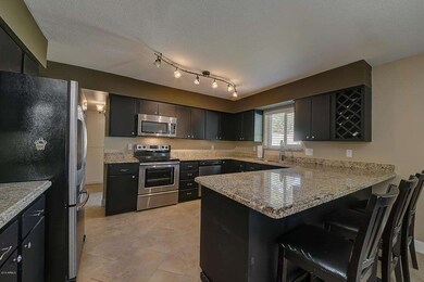 105-Kitchen_1