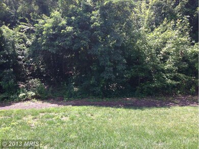 2802 Burrough Hill Ln, Woodbridge, VA 22191 - photo 3