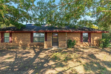 1483 S Waco St, van Alstyne, TX 75495 - photo 2