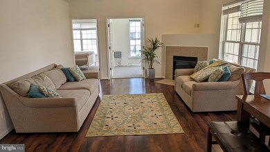 25320 Lake Mist Square unit 304, Chantilly, VA 20152 - photo 4