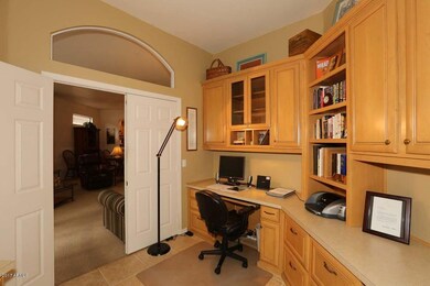 8820Home Office2