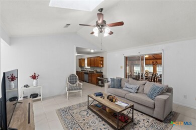 107 Hardeman St, Copperas Cove, TX 76522 - photo 5