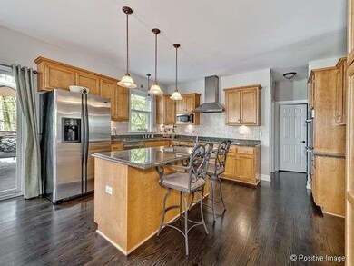 834 S Wright St, Naperville, IL 60540 - photo 7