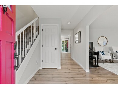 15988 White Oaks Dr, Lake Oswego, OR 97035 - photo 6