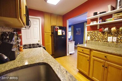 5636 Fenwick Dr, Alexandria, VA 22303 - photo 4