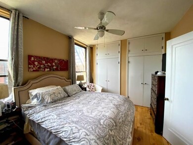 60 Charlesgate W unit 4B, Boston, MA 02215 - photo 5