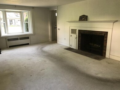 11 Ayer St, Nashua, NH 03064 - photo 5