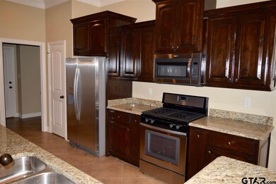 3692 3692 Old Omen, Tyler, TX 75707 - photo 7