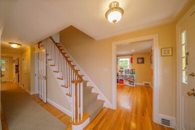 34 Hereward Rd, Newton Center, MA 02459 - photo 3