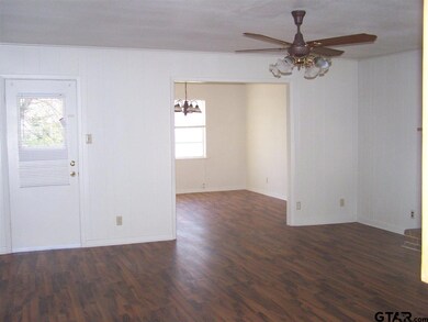 3222 Brookside Dr, Tyler, TX 75701 - photo 4