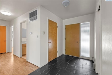 1020 Elm St, Prosser, WA 99350 - photo 5