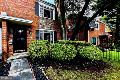 5713 3rd St NE, Washington, DC 20011 - photo 4