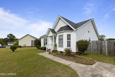 2385 Wedgewood Dr, Winterville, NC 28590 - photo 5