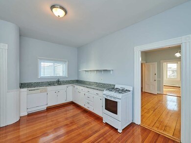 26 Concord St unit 3, Charlestown, MA 02129 - photo 4