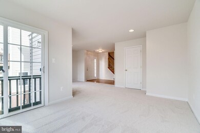 3337 Beechcliff Dr, Alexandria, VA 22306 - photo 7