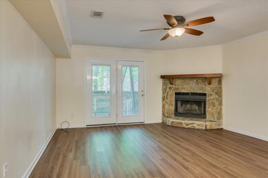 6.living.room