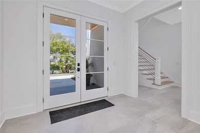 Ground Floor Entry