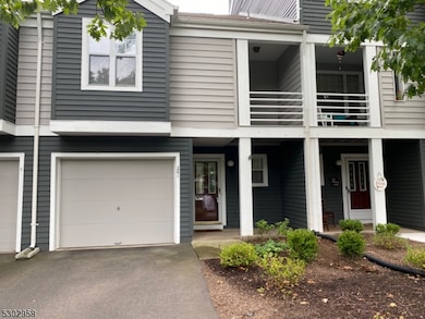 261 Hedgerow Rd, Bridgewater, NJ 08807 - photo 2