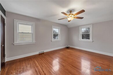 3633 Sherbrooke Rd, Toledo, OH 43613 - photo 5