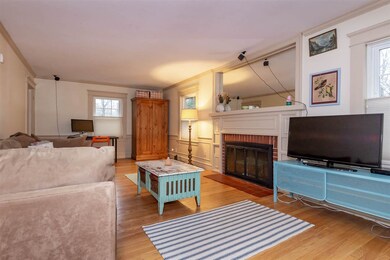 26 Raymond St, Nashua, NH 03064 - photo 3