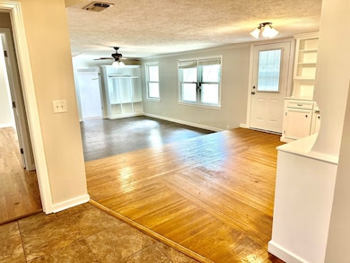 604 Byrd St, Brookhaven, MS 39601 - photo 2