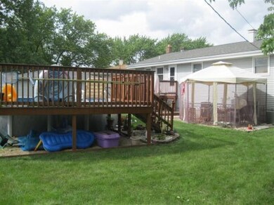 3102 E 99th St, Highland, IN 46322 - photo 2