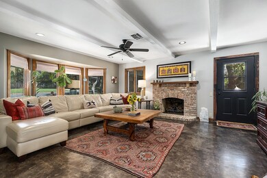 204 Tanglewood Dr, Fredericksburg, TX 78624 - photo 3