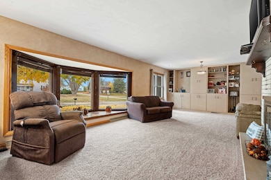 716 Meadow Ln, Manawa, WI 54949 - photo 5